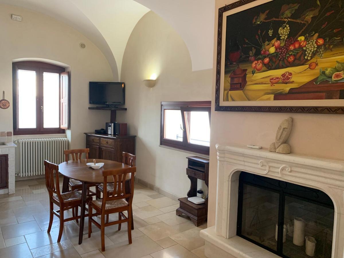 Palazzo Dei Gesuiti Appartamento Con Terrazza Privata モノーポリ エクステリア 写真