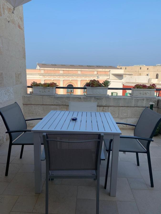 Palazzo Dei Gesuiti Appartamento Con Terrazza Privata モノーポリ エクステリア 写真