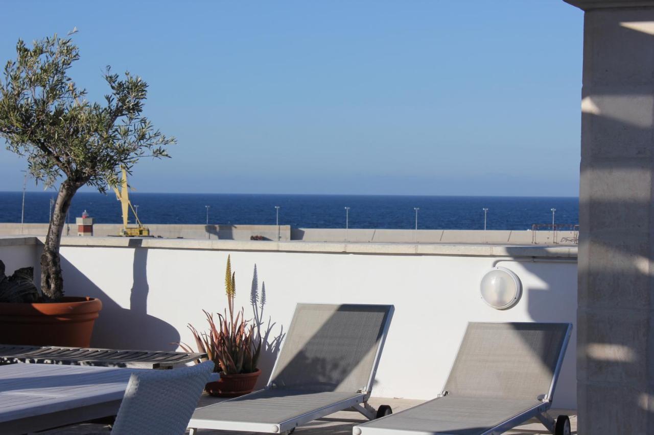 Palazzo Dei Gesuiti Appartamento Con Terrazza Privata モノーポリ エクステリア 写真
