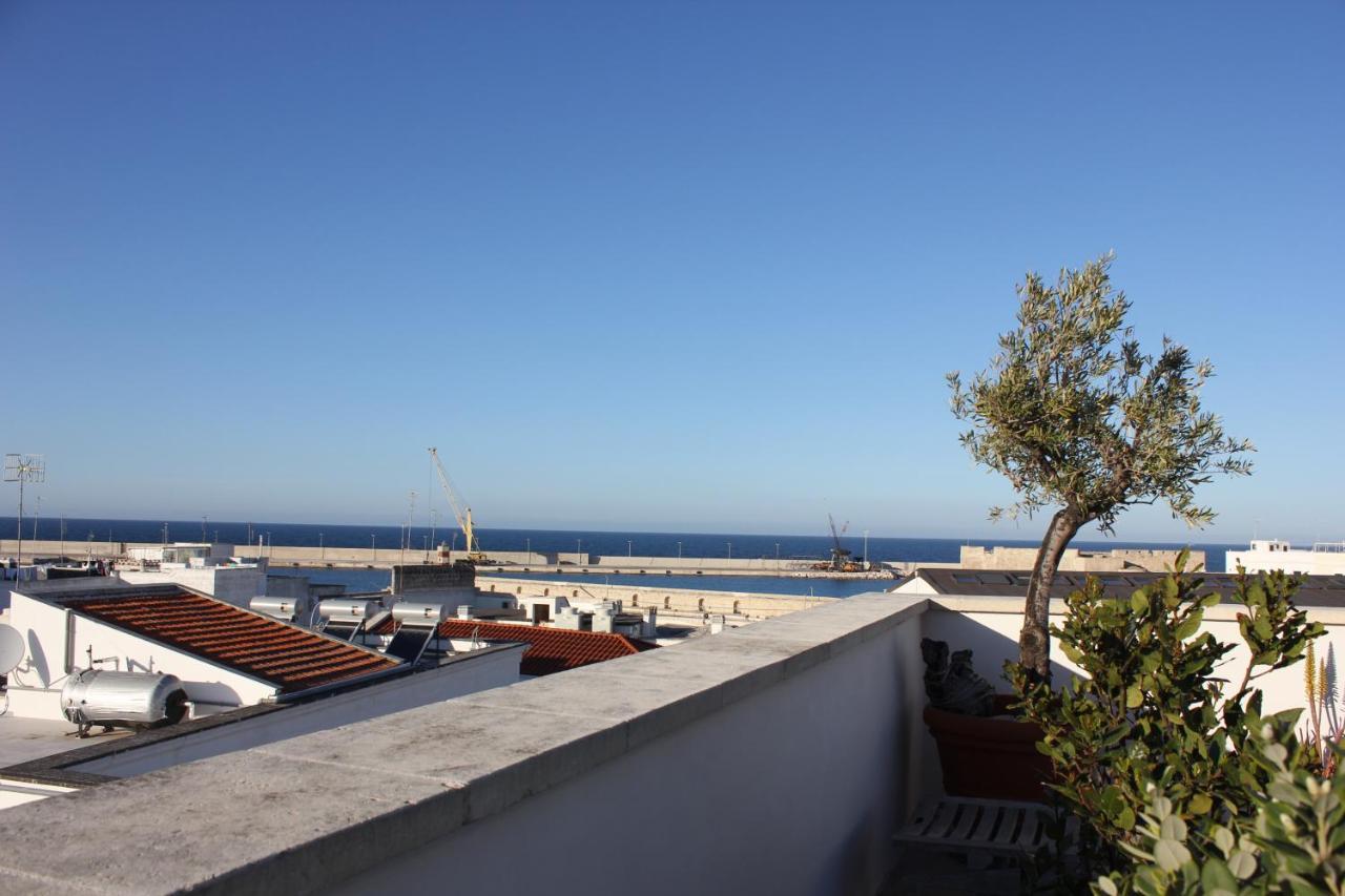 Palazzo Dei Gesuiti Appartamento Con Terrazza Privata モノーポリ エクステリア 写真
