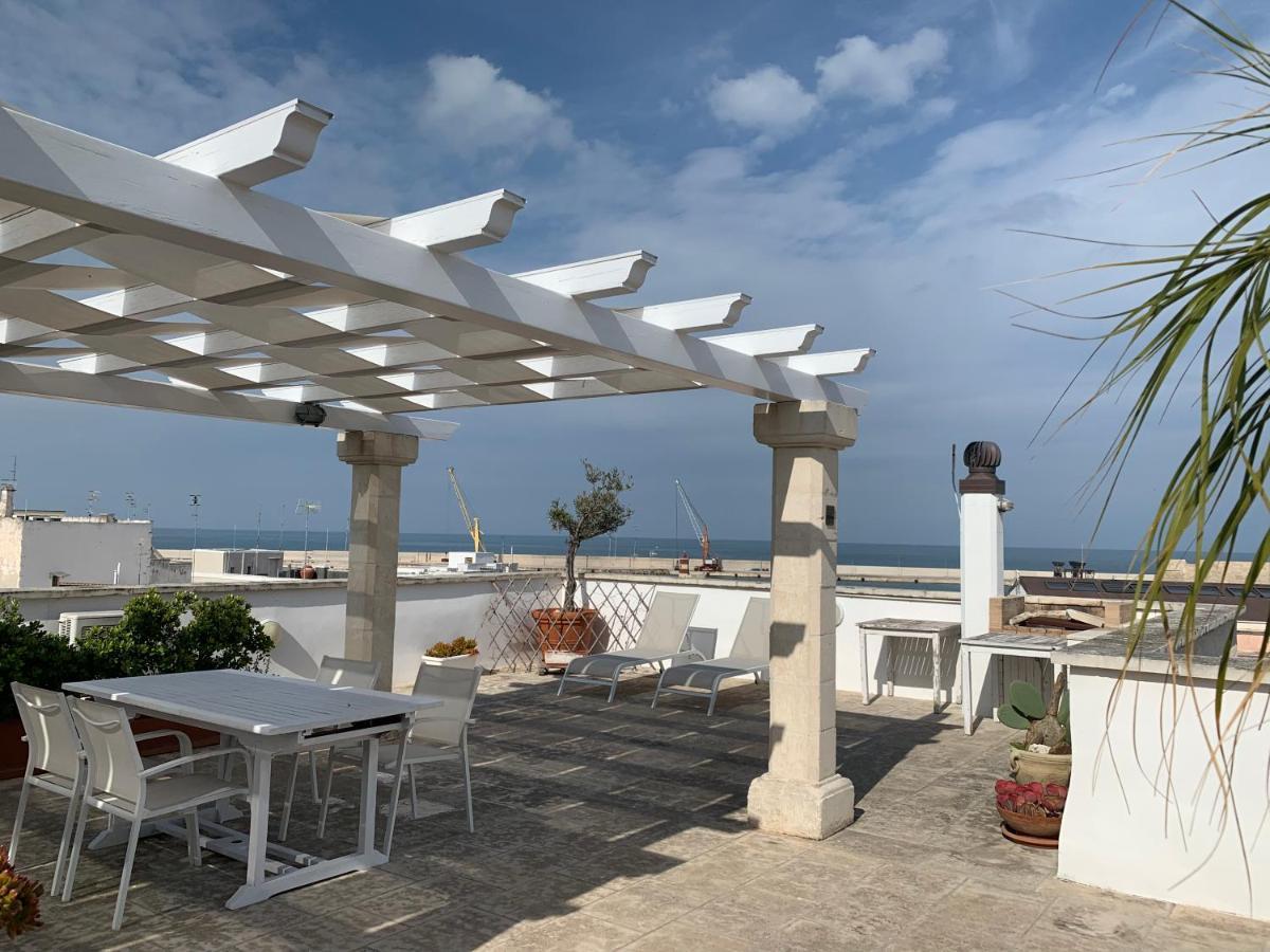 Palazzo Dei Gesuiti Appartamento Con Terrazza Privata モノーポリ エクステリア 写真