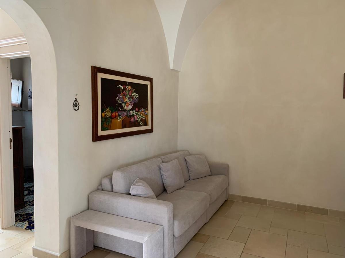 Palazzo Dei Gesuiti Appartamento Con Terrazza Privata モノーポリ エクステリア 写真